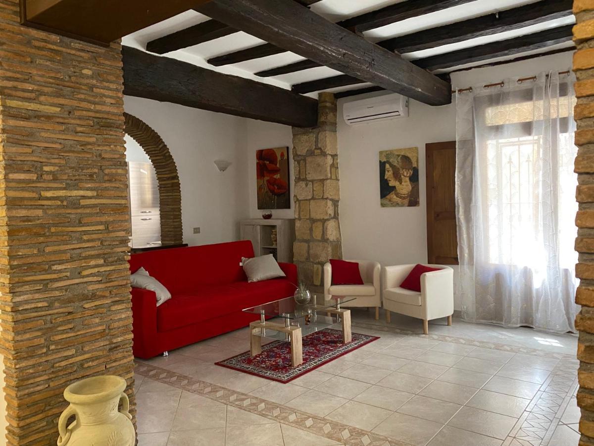 La Fanciulla Velca Apartamento Tarquinia Exterior foto