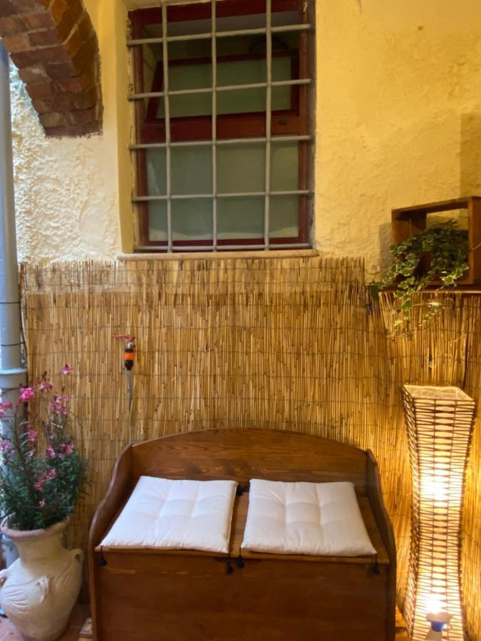 La Fanciulla Velca Apartamento Tarquinia Exterior foto